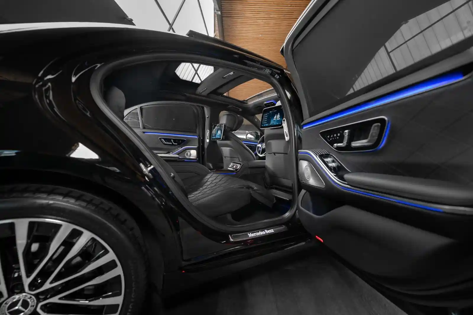 Mercedes-Benz S 400