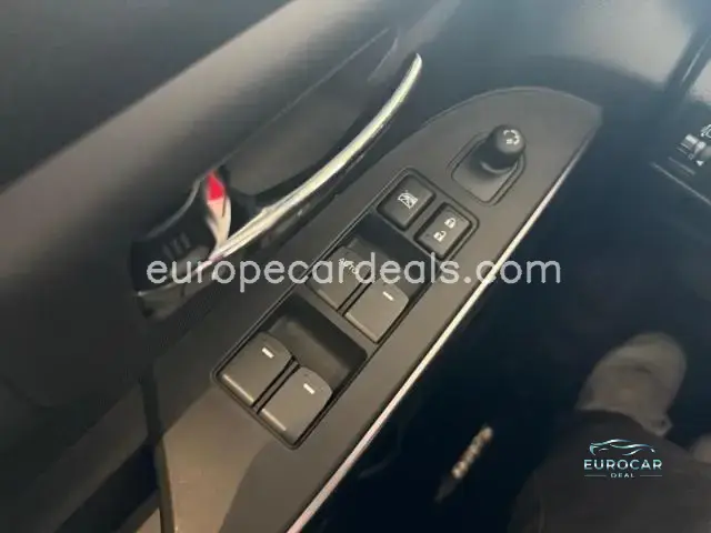 Suzuki (SX4) S-Cross