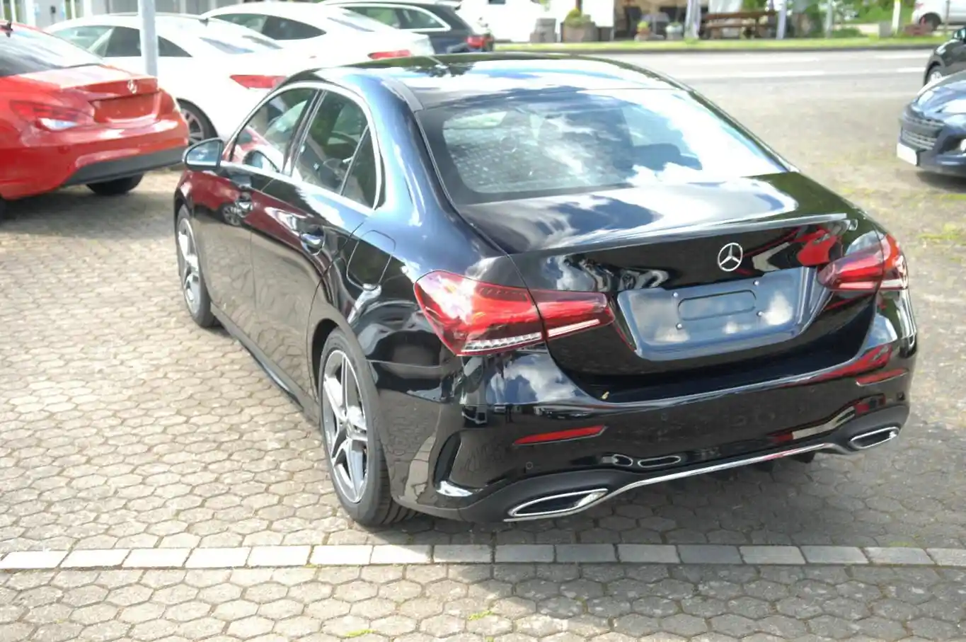 Mercedes-Benz A 250