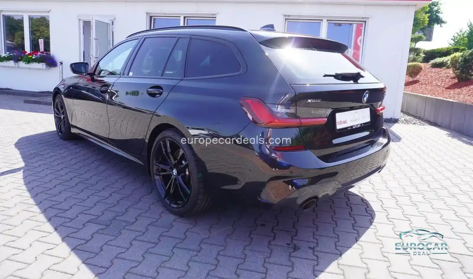 BMW 330