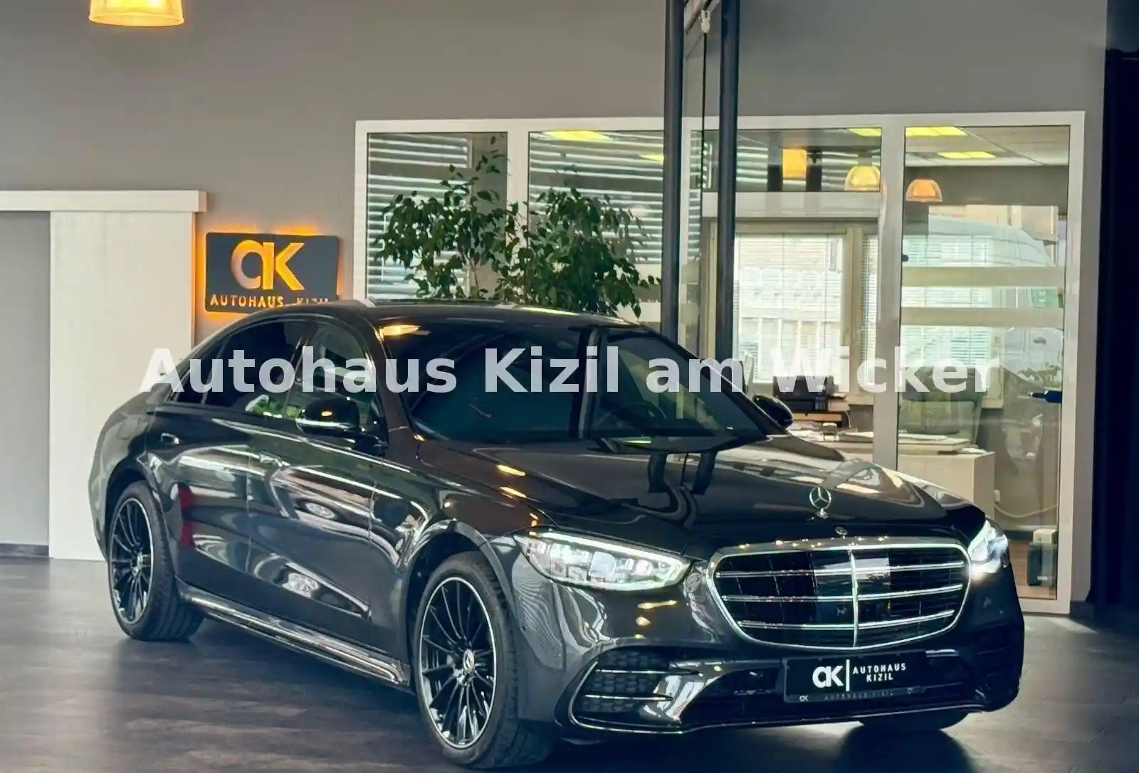 Mercedes-Benz S 400