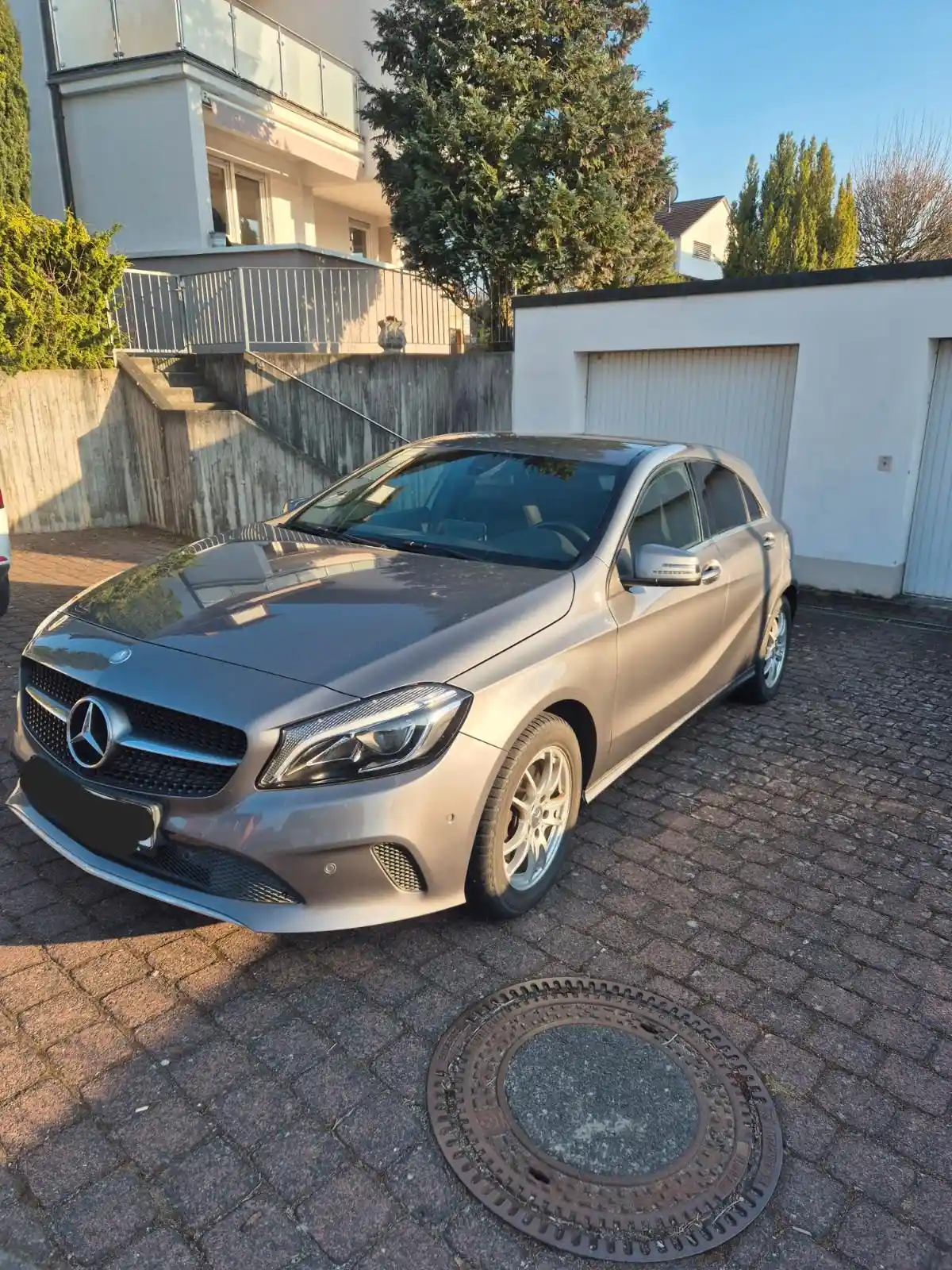Mercedes-Benz A 180