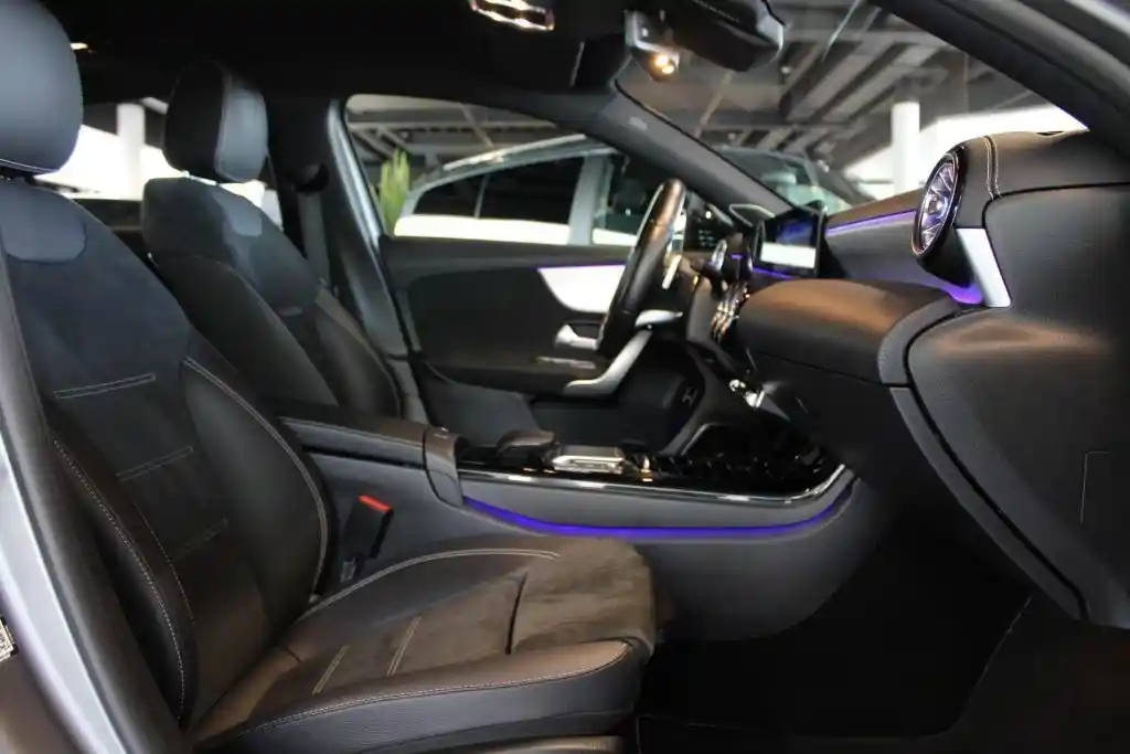 Mercedes-Benz A 250