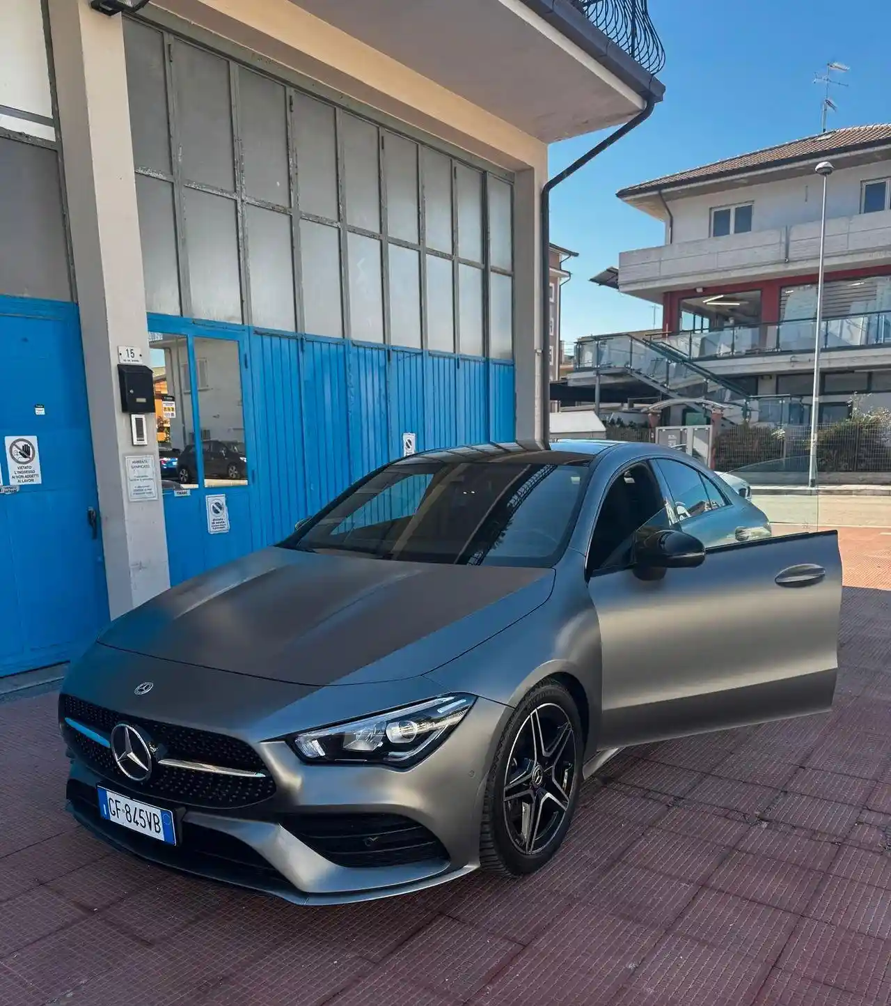 Mercedes-Benz CLA 180