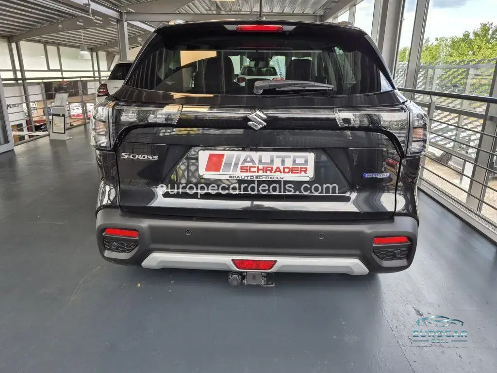 Suzuki (SX4) S-Cross