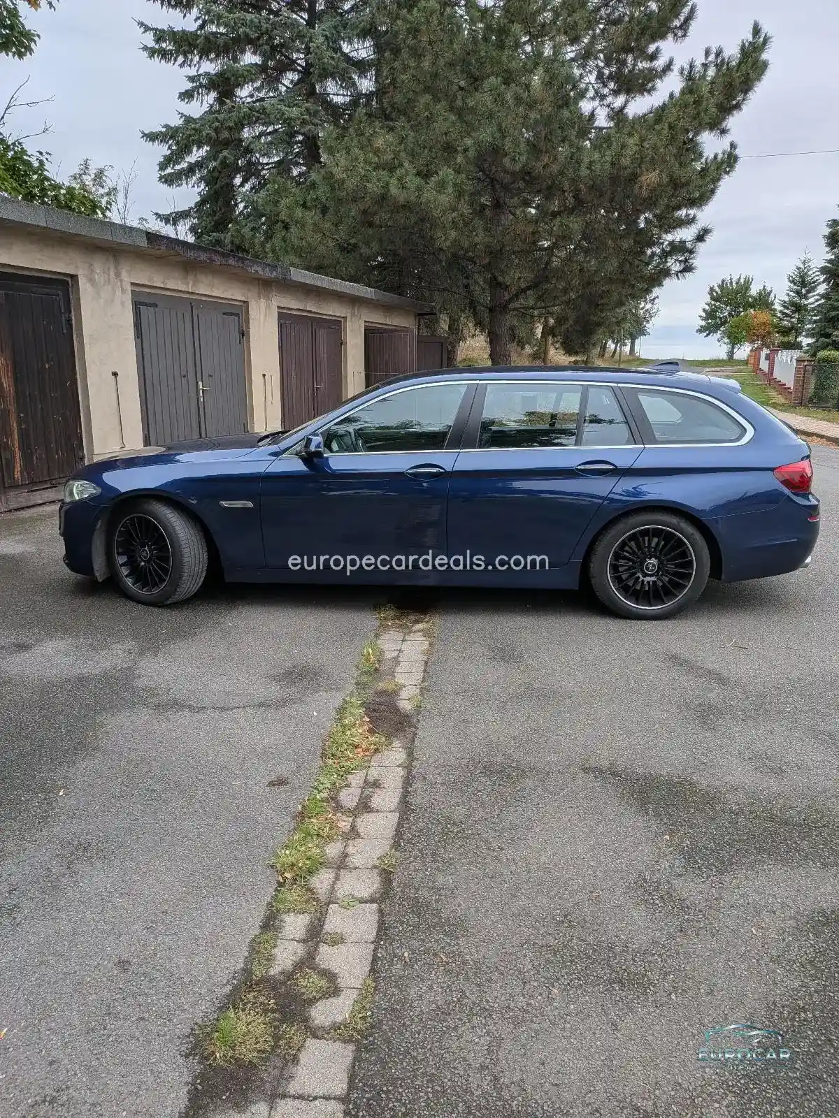 BMW 525