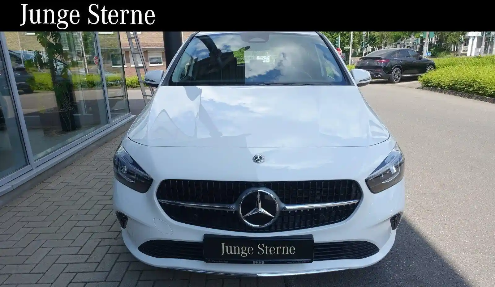 Mercedes-Benz B 200