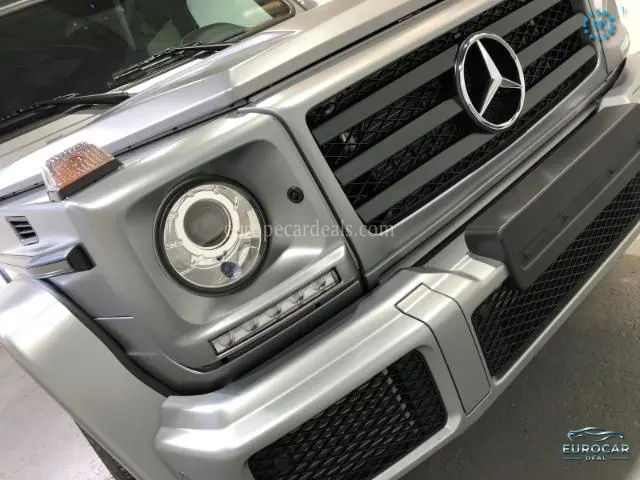 Mercedes-Benz G 500