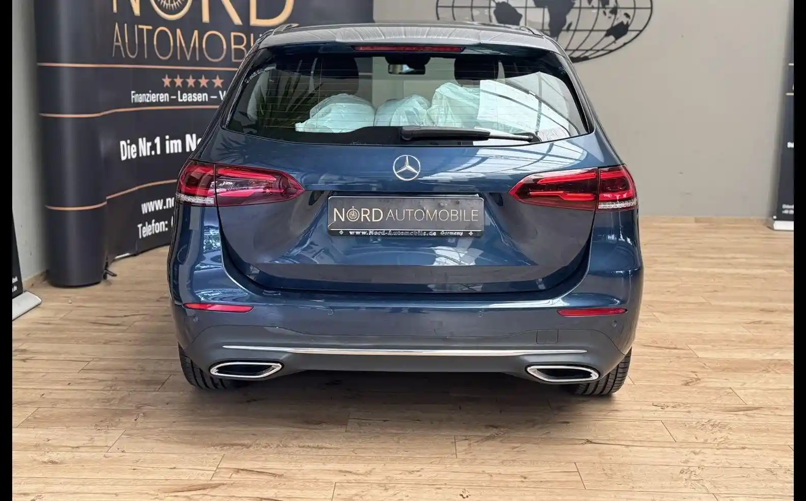 Mercedes-Benz B 200