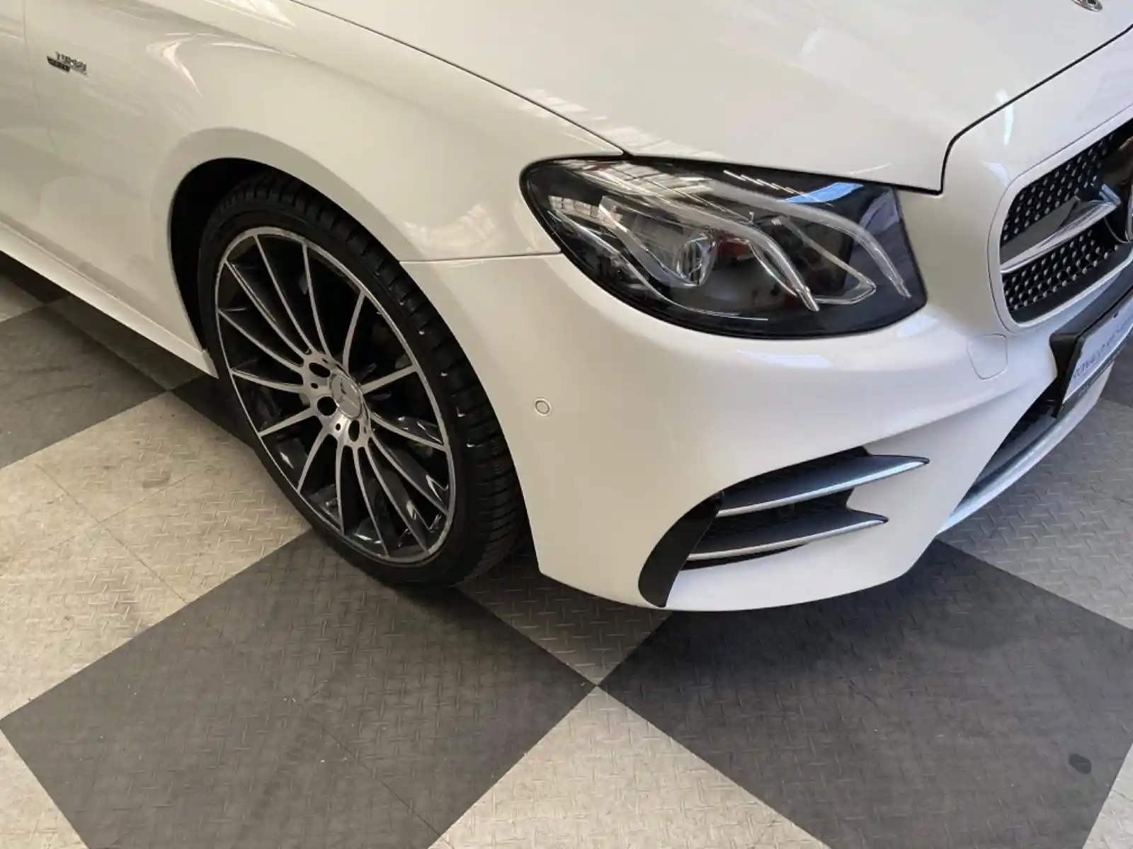 Mercedes-Benz E 53 AMG
