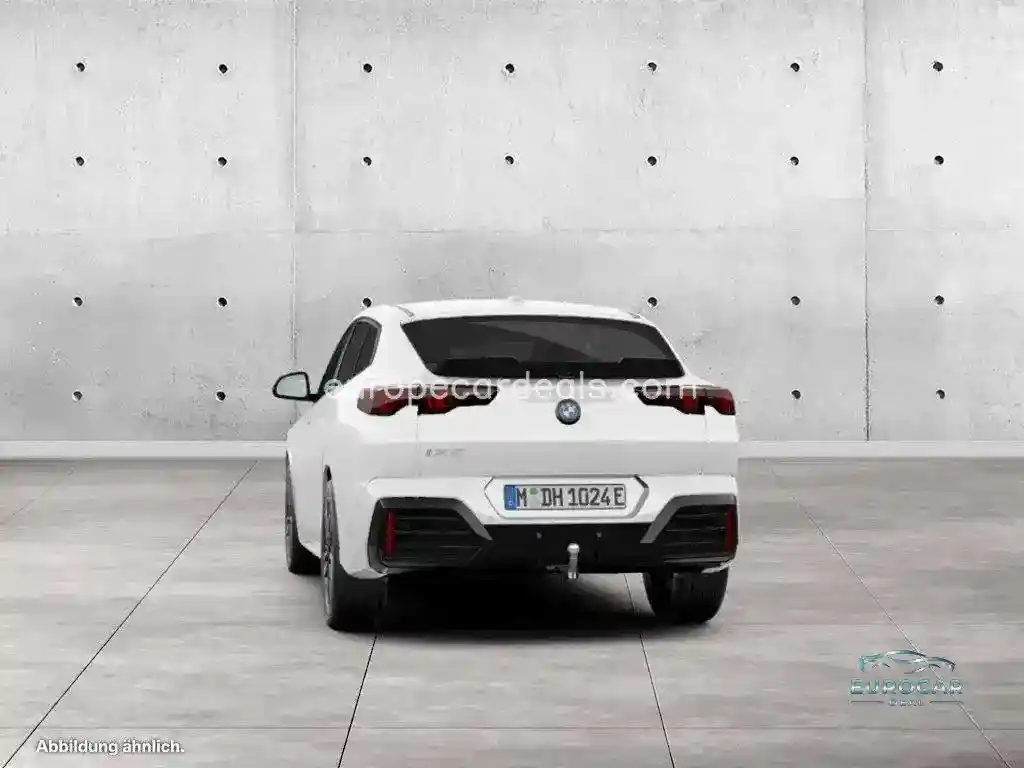 BMW iX2