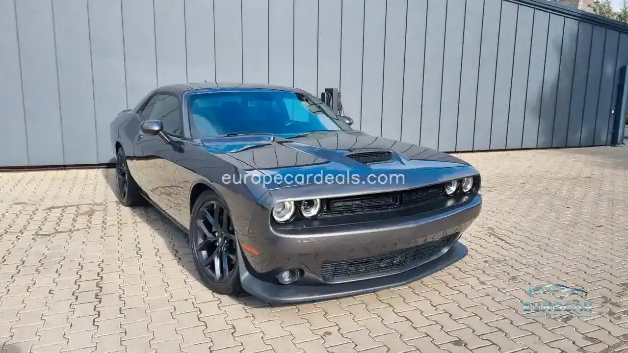 Dodge Challenger