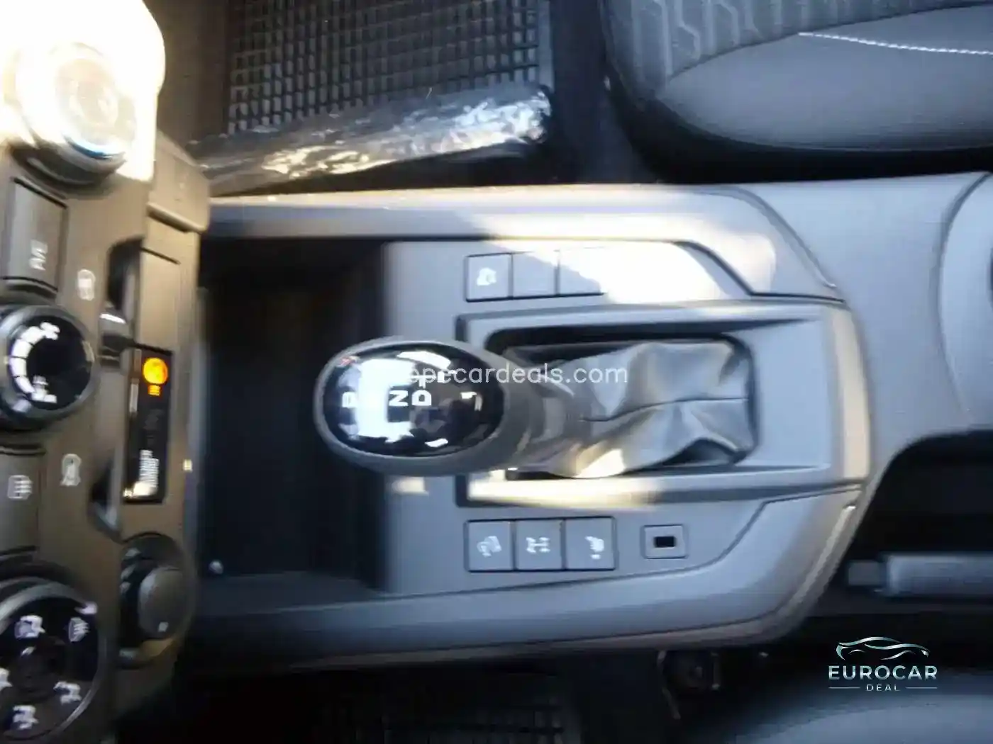 Double Cab LS 4WD Automatik