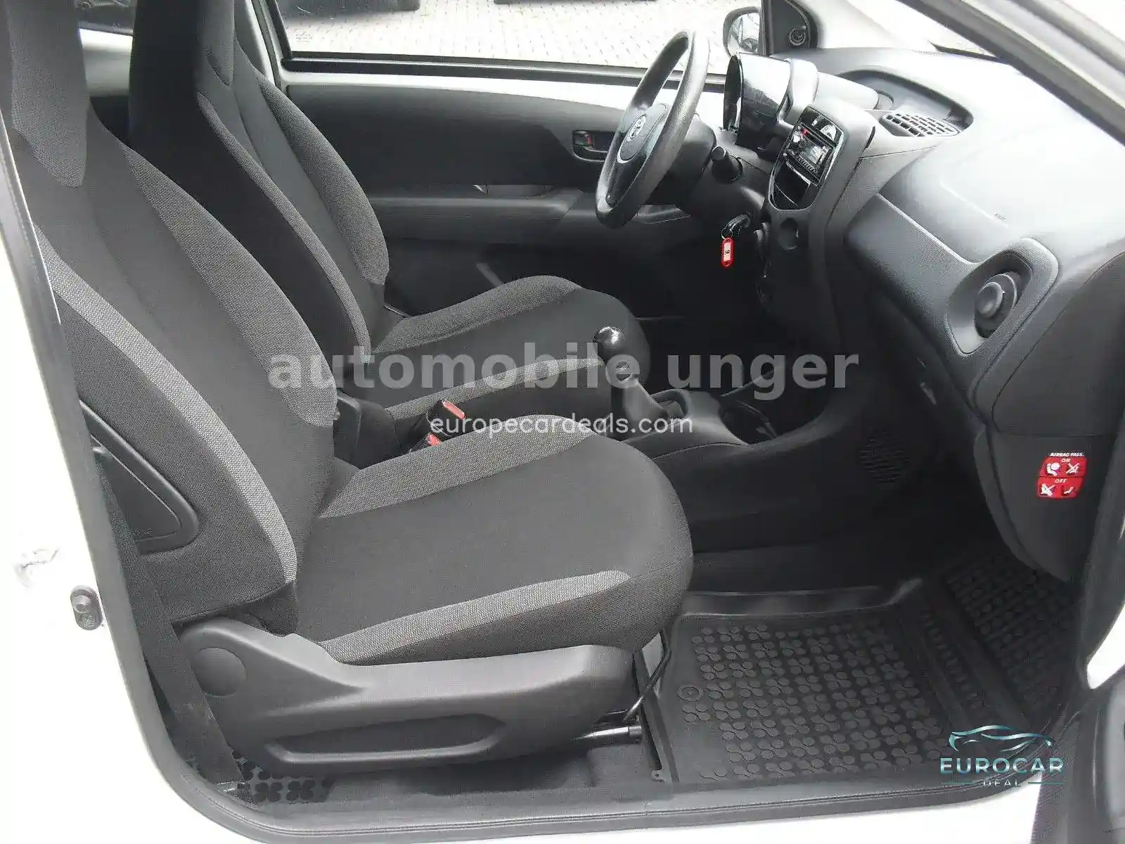 Toyota Aygo (X)