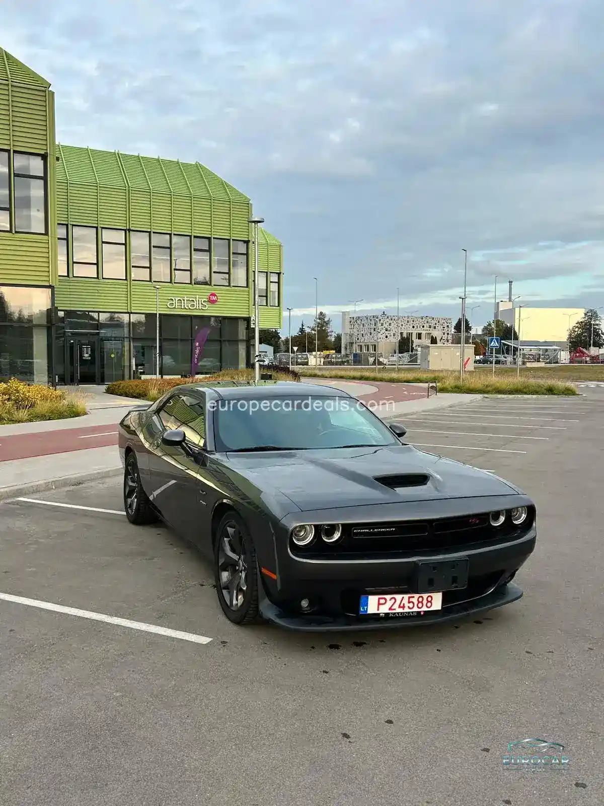 Dodge Challenger