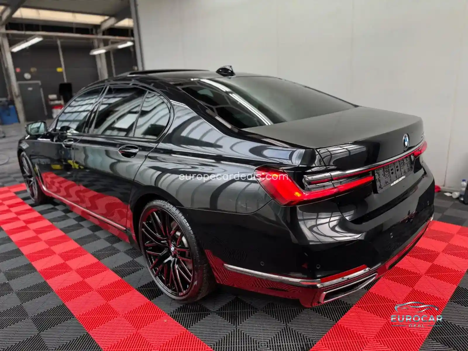 BMW 730