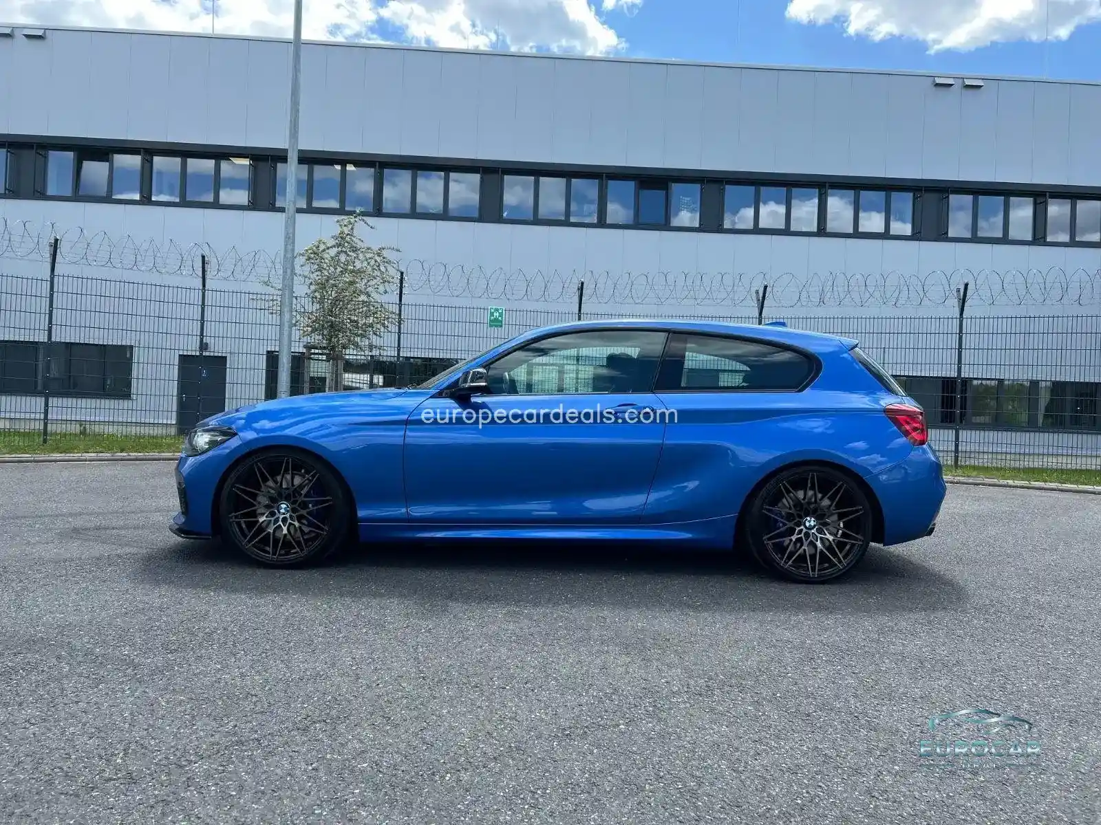 BMW M140i