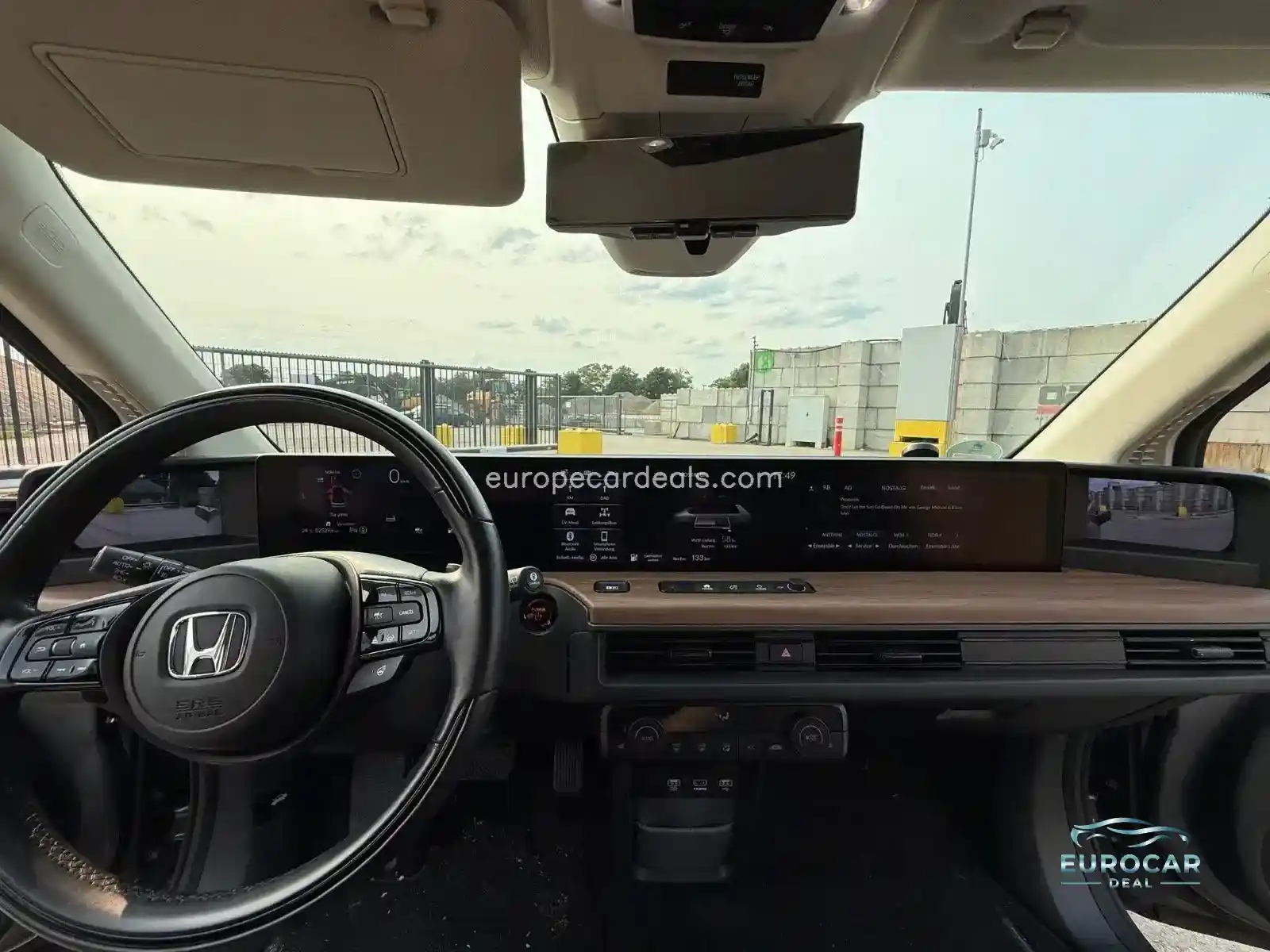 Honda e