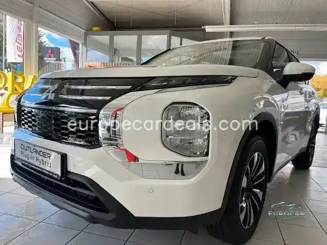 Mitsubishi Plug-in Hybrid Outlander
