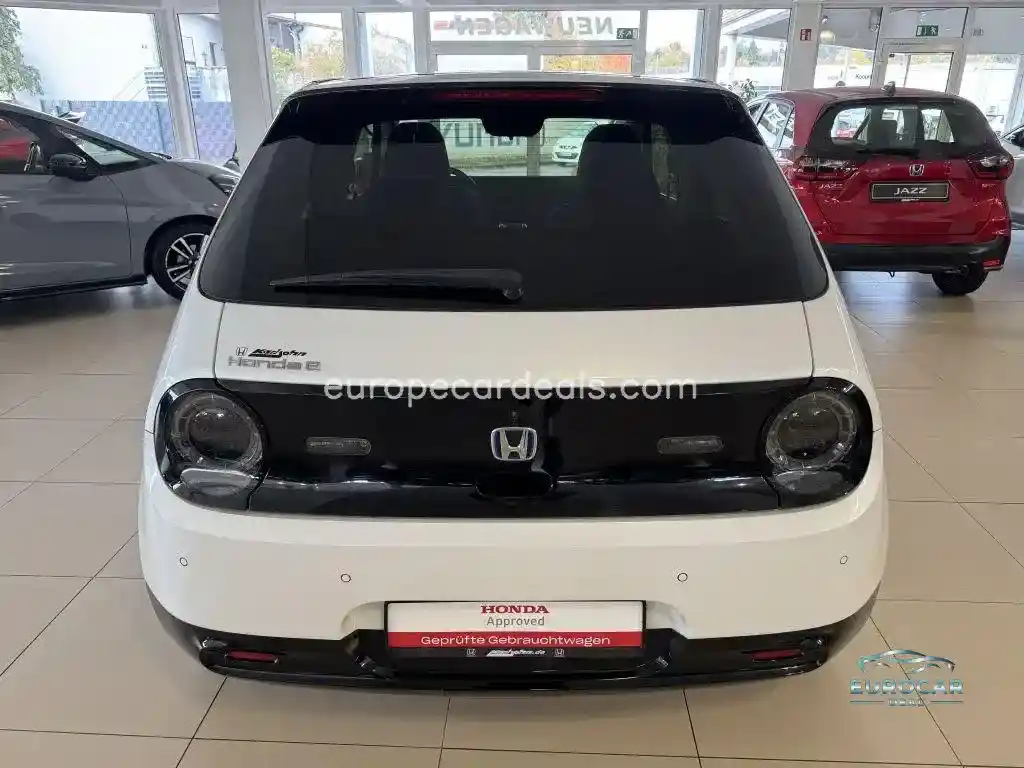 Honda e