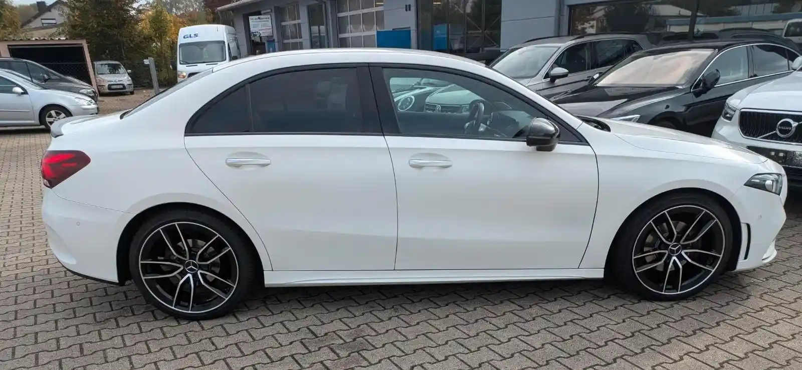 Mercedes-Benz A 200