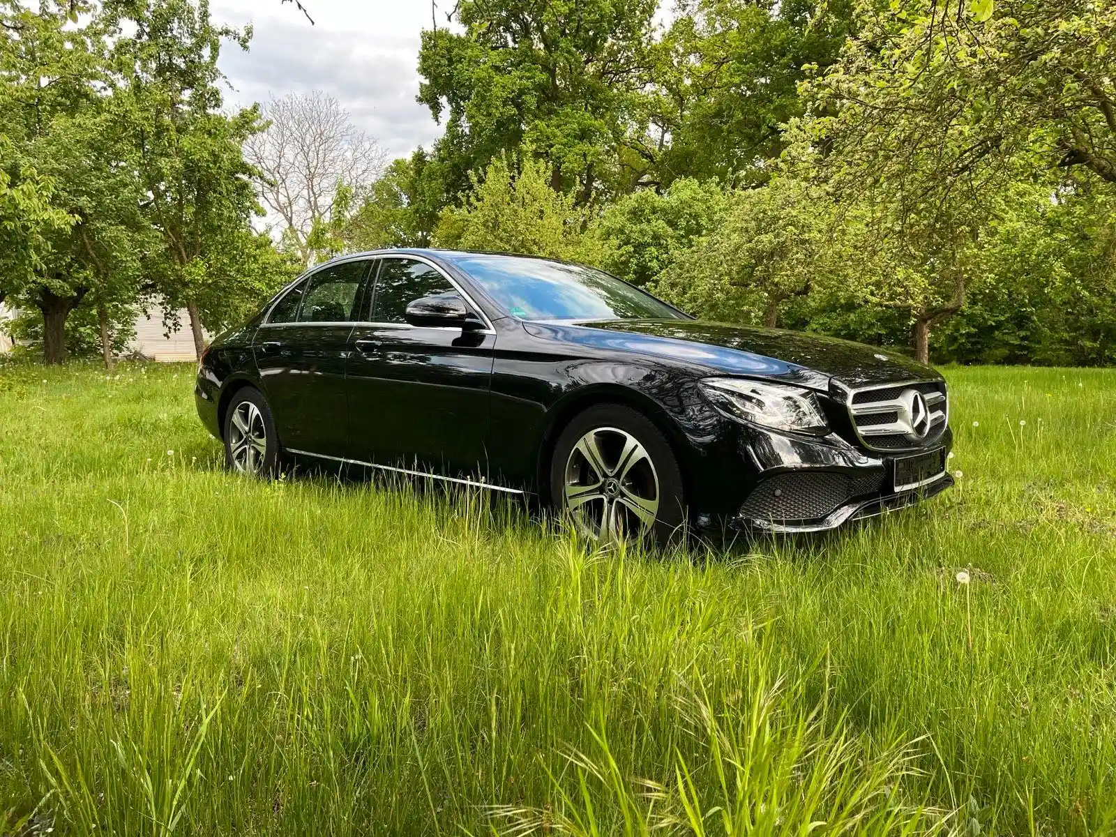 Mercedes-Benz E 220