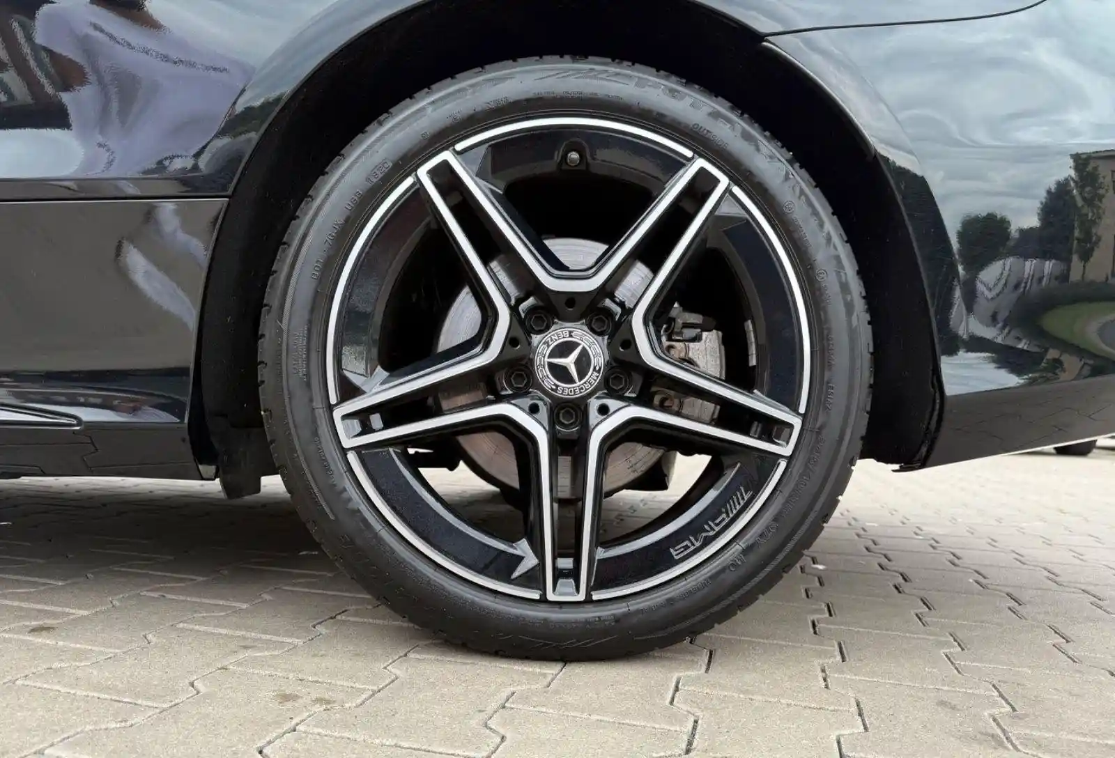 Mercedes-Benz C 400