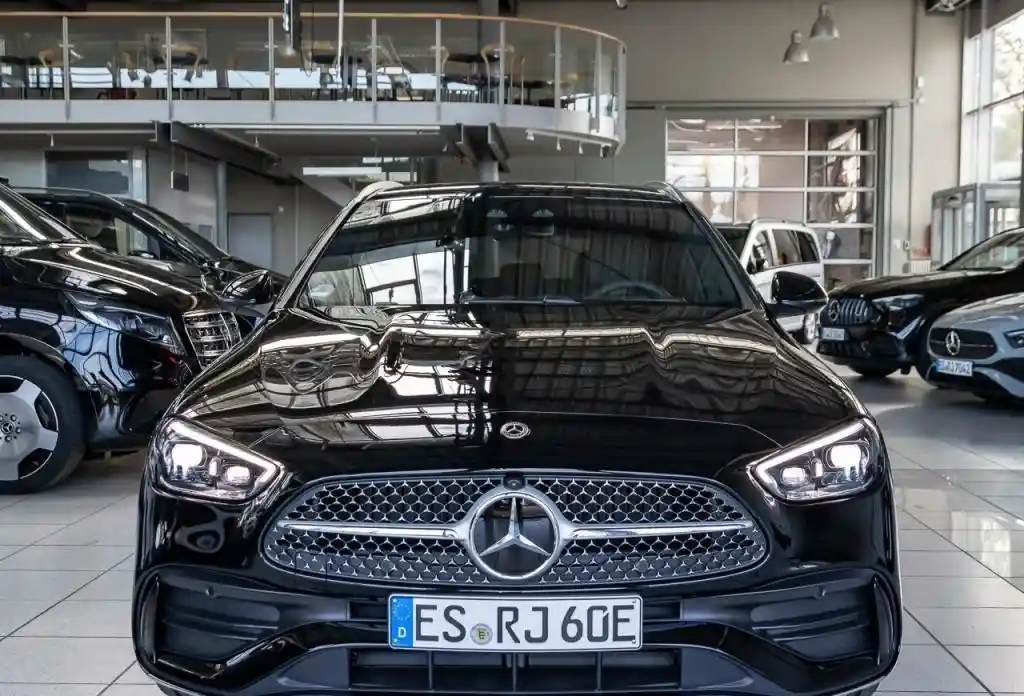 Mercedes-Benz C 300