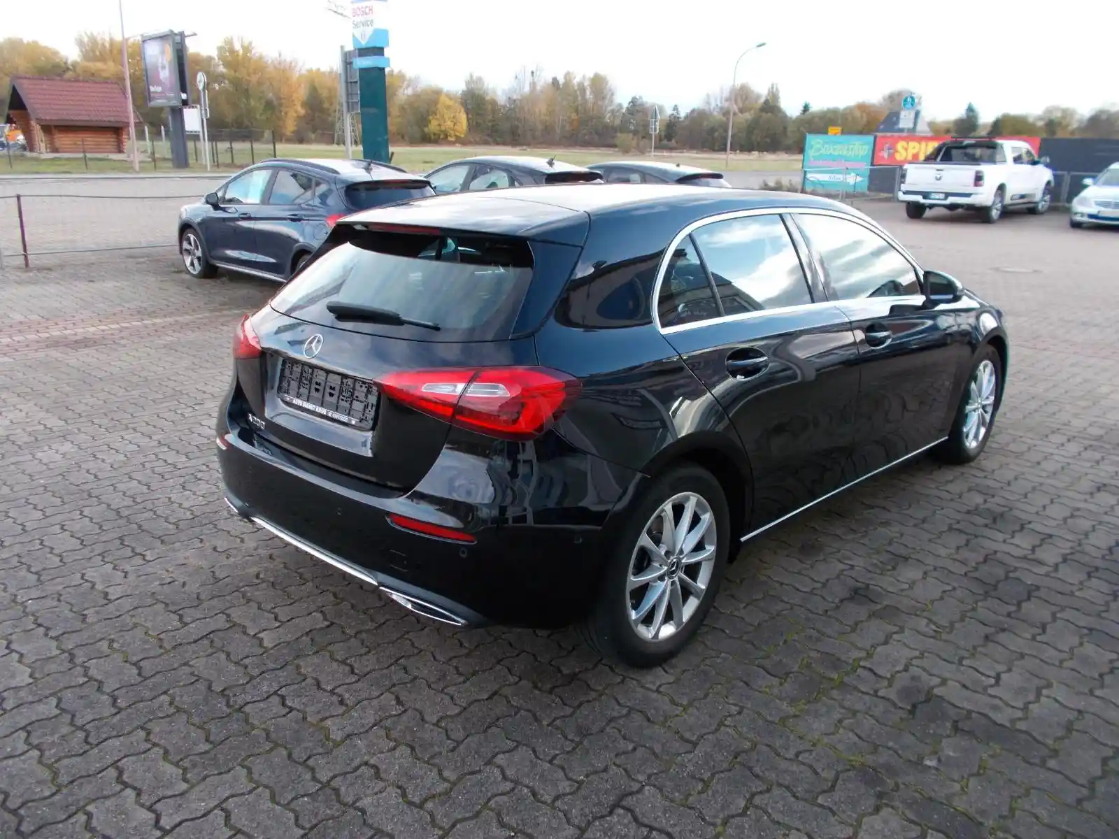 Mercedes-Benz A 200