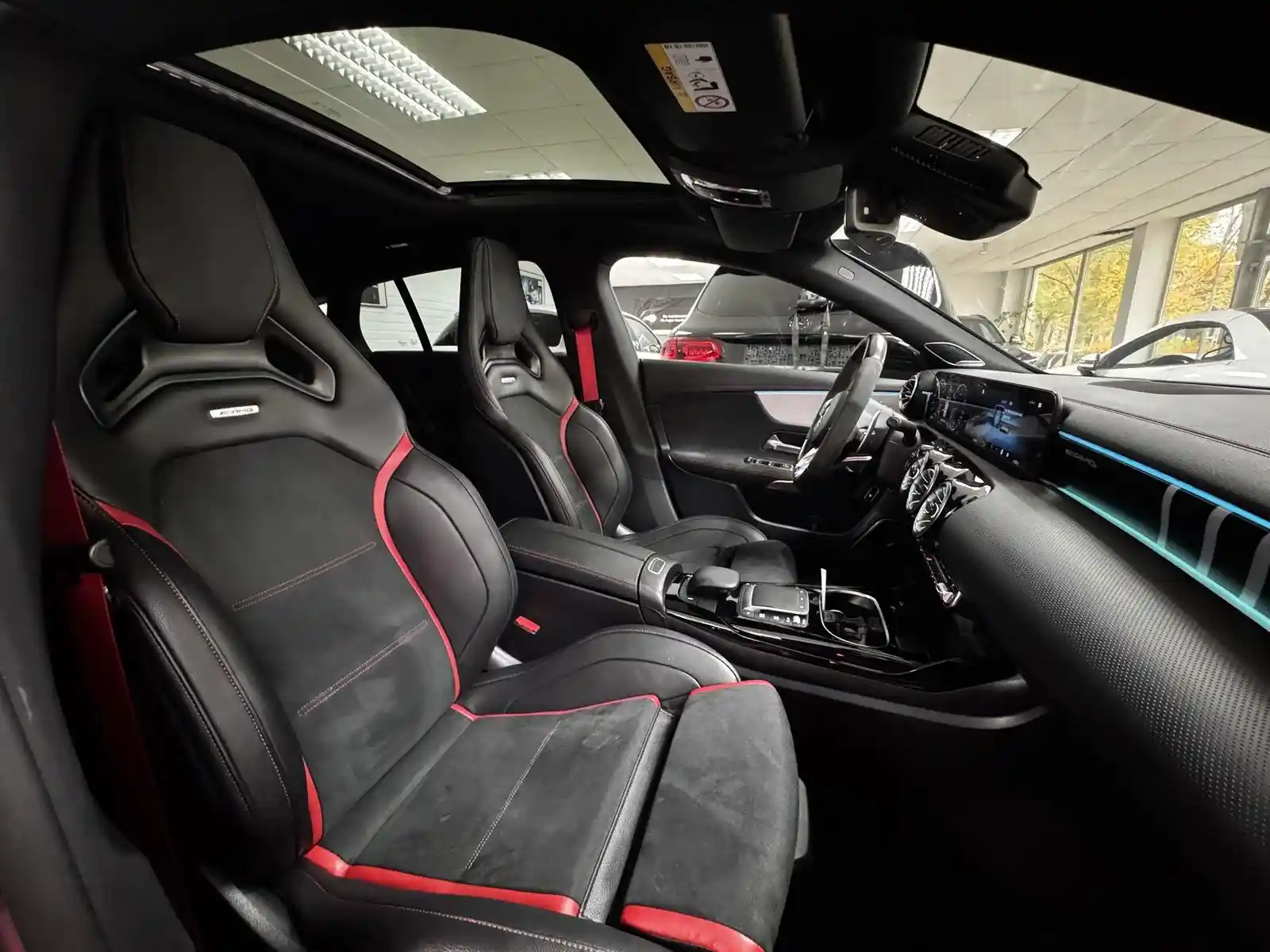 Mercedes-Benz CLA 45 AMG Shooting Brake
