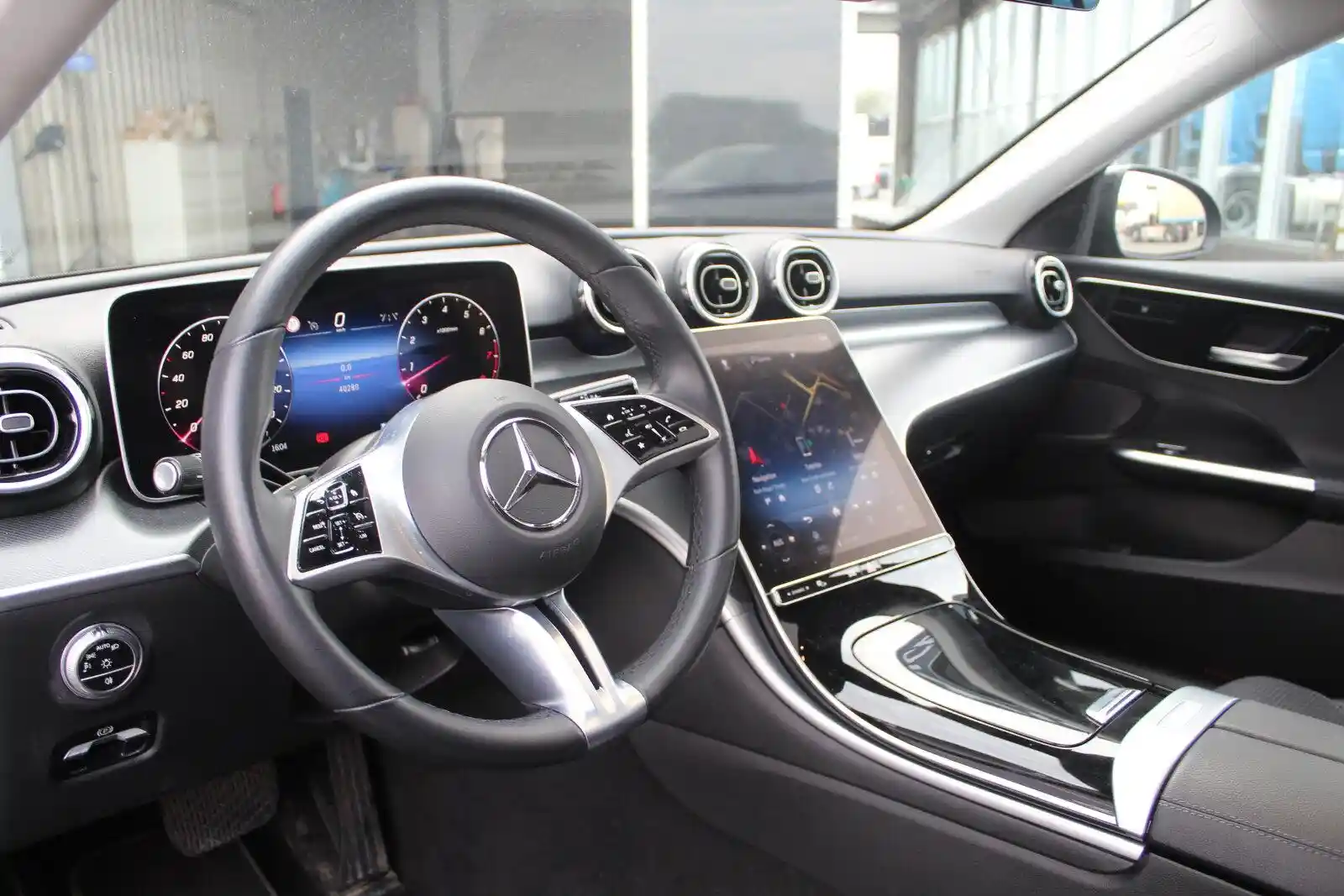 Mercedes-Benz C 180