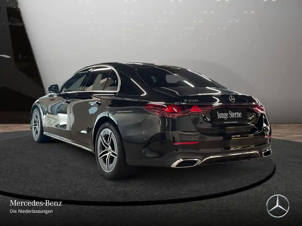 Mercedes-Benz E 200