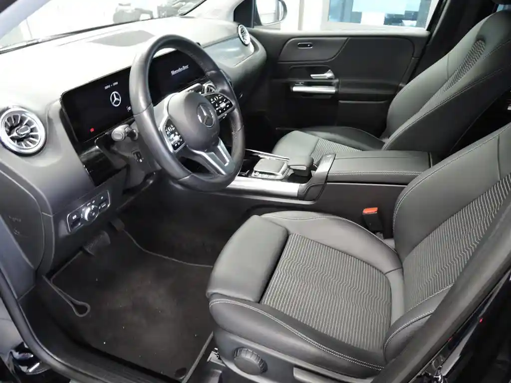 Mercedes-Benz B 250
