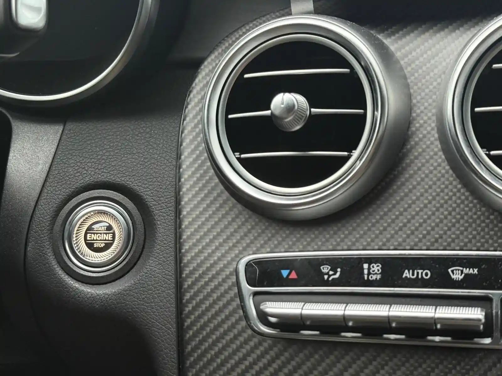 Mercedes-Benz C 63 AMG