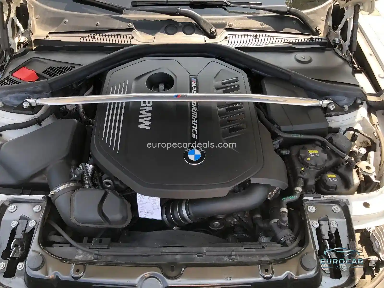 BMW M240i