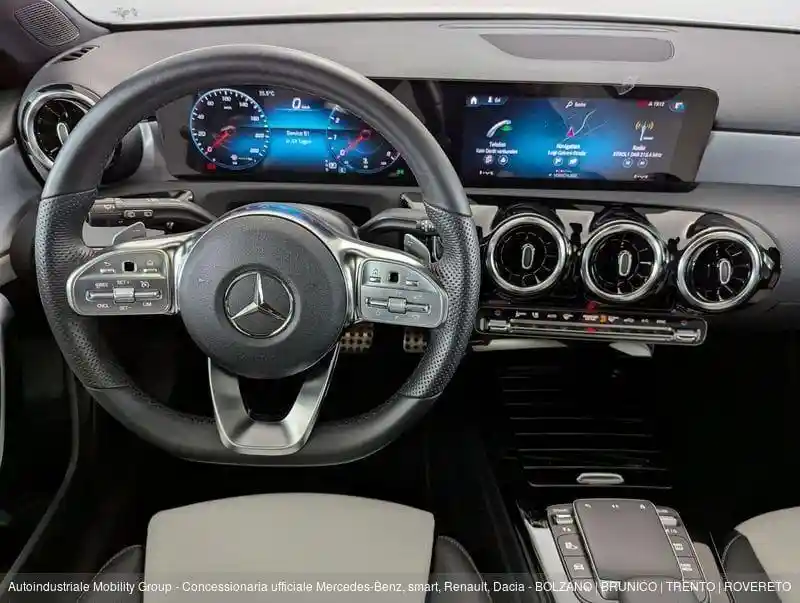 Mercedes-Benz A 250