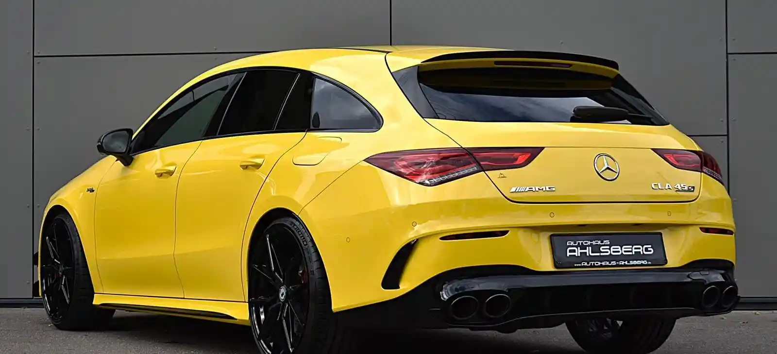Mercedes-Benz CLA 45 AMG Shooting Brake
