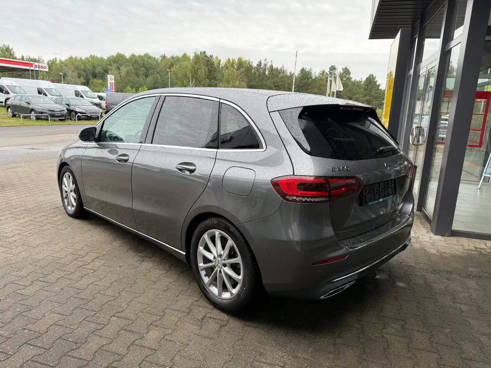 Mercedes-Benz B 250