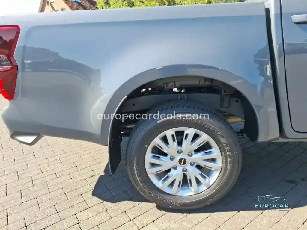 1.9 TD Double Cab LS 163PS 6-AT 4X4 AHK 5