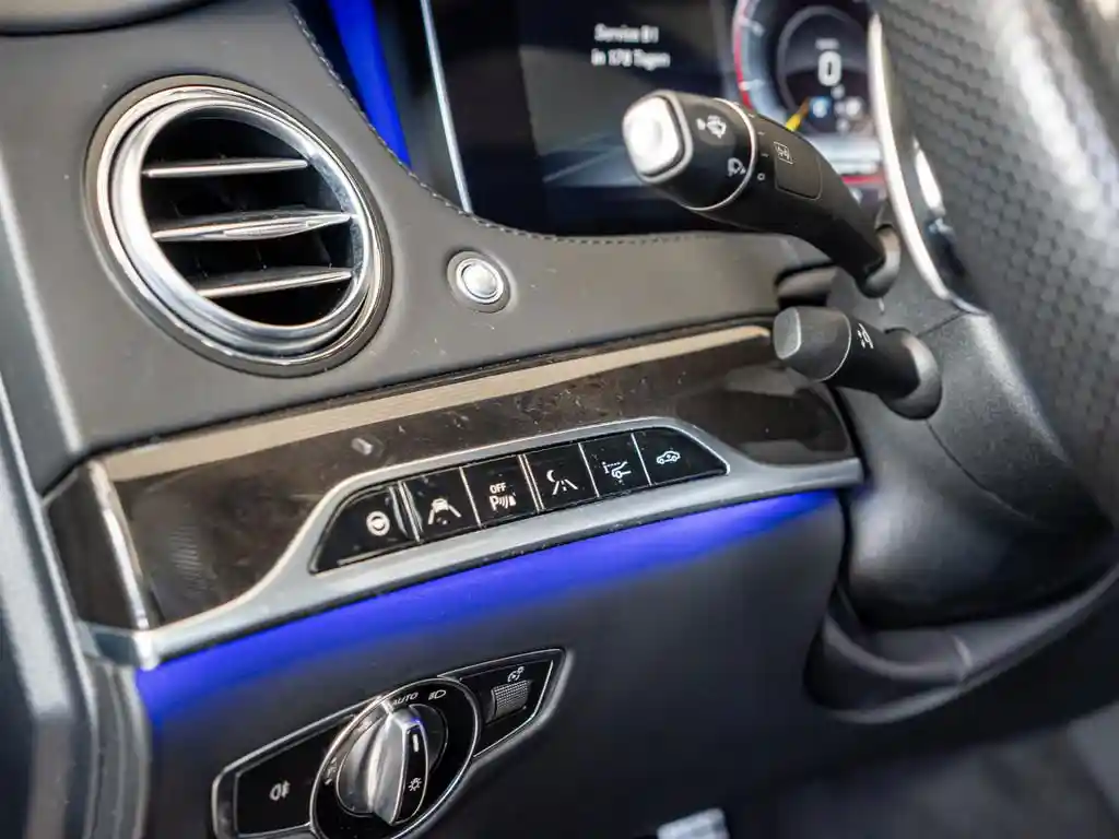 Mercedes-Benz S 63 AMG