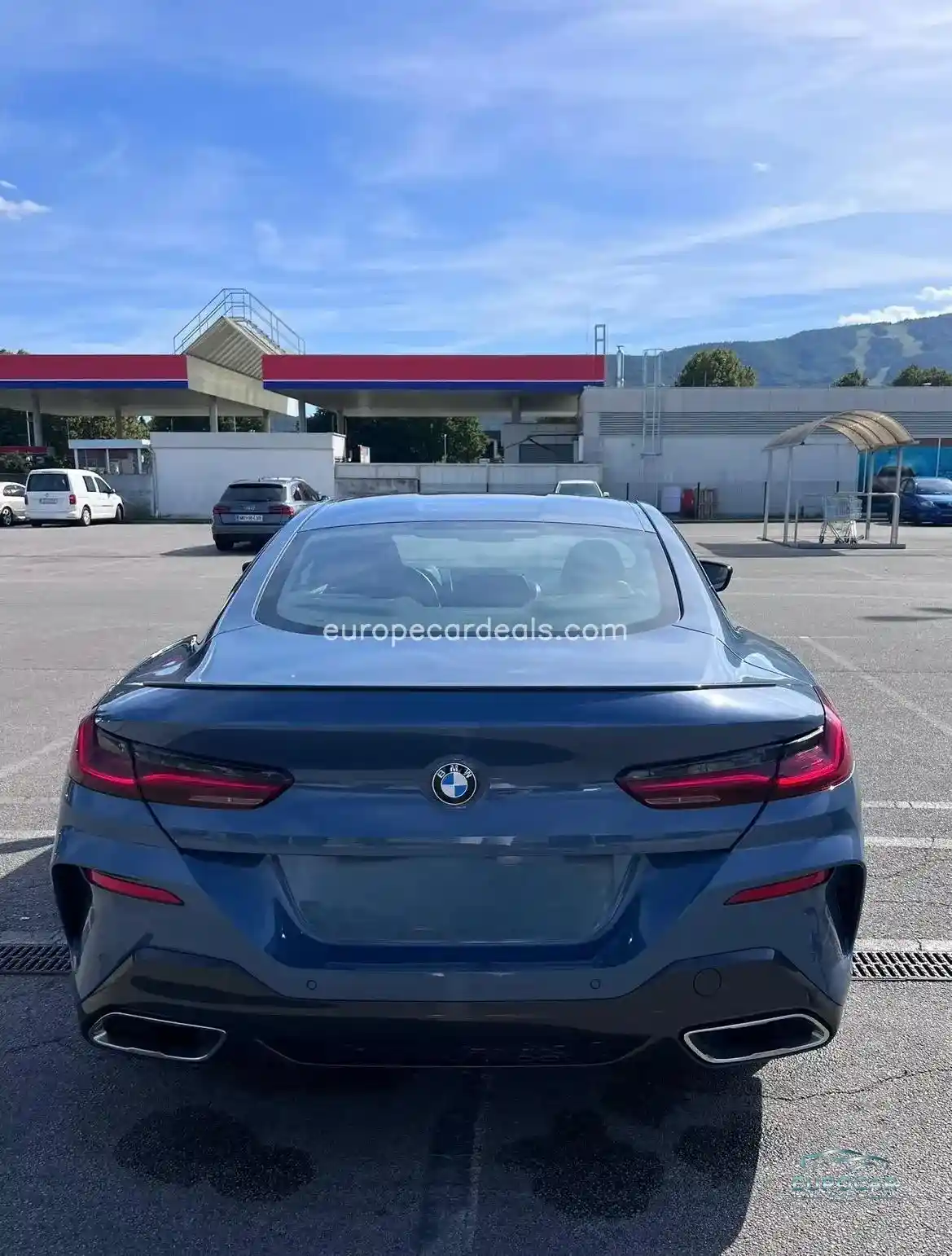 BMW 840