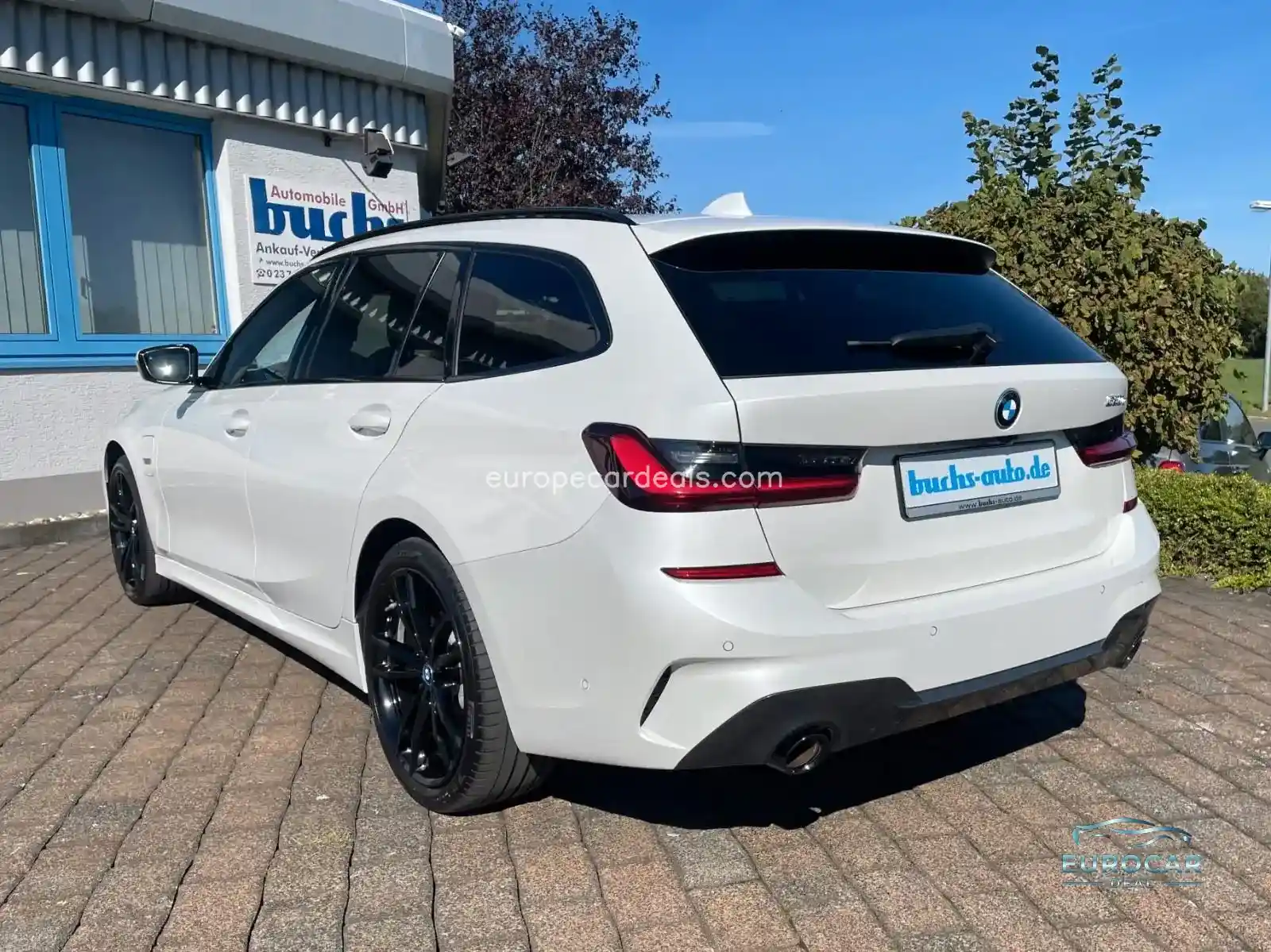BMW 320
