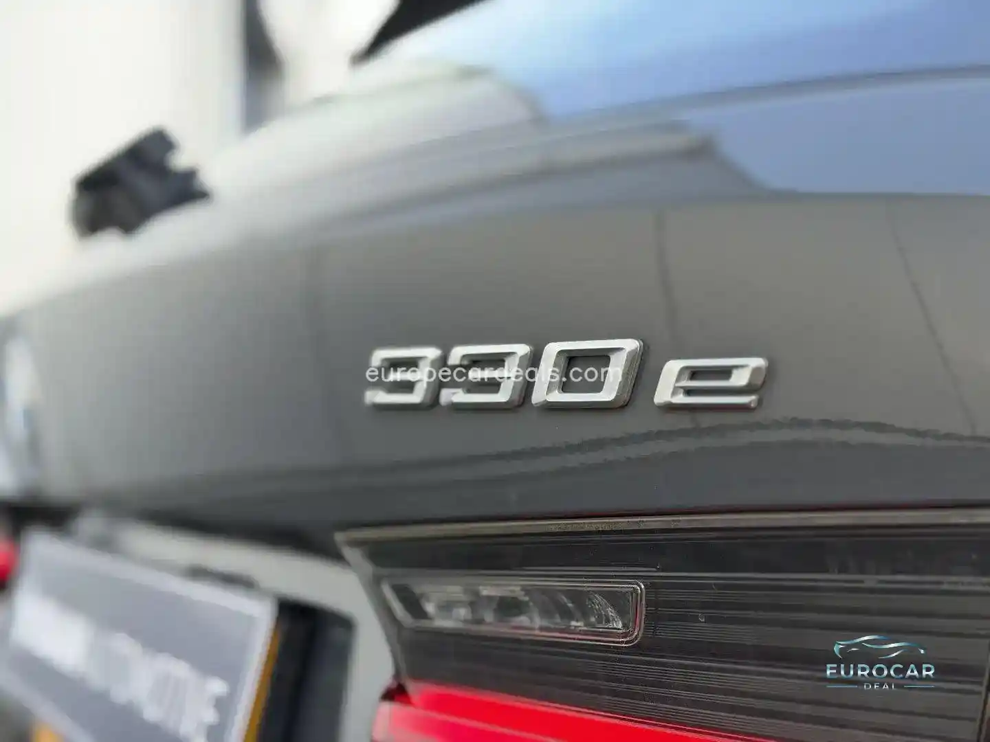 BMW 330