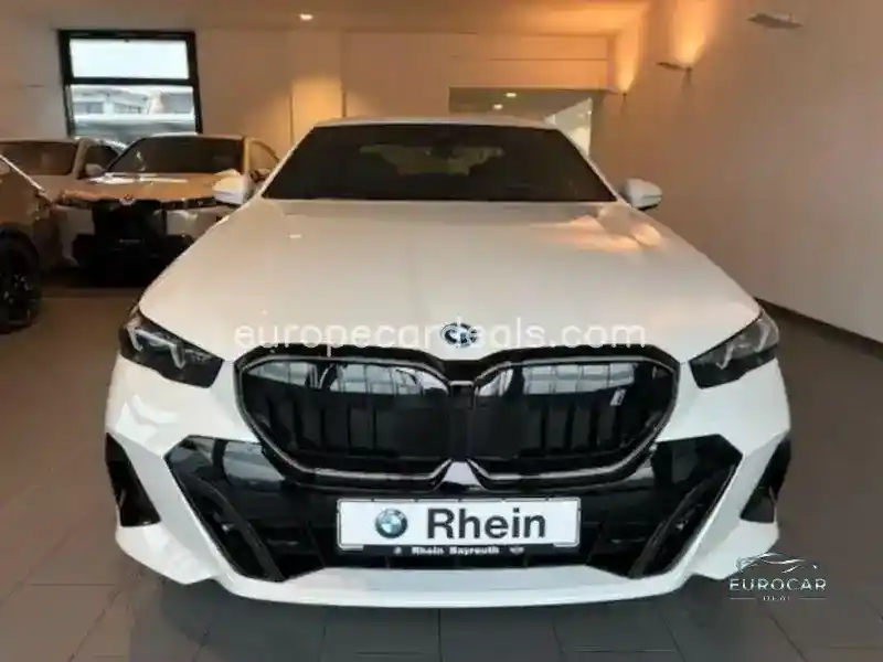 BMW i5