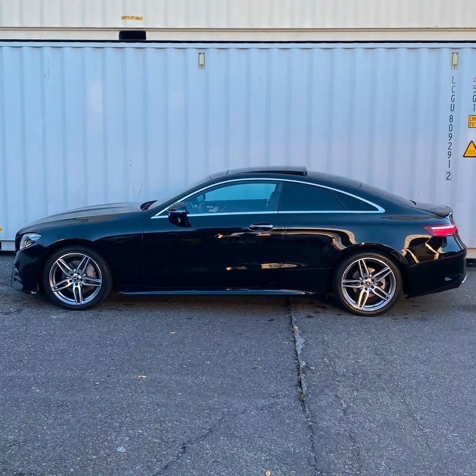 Mercedes-Benz E 220
