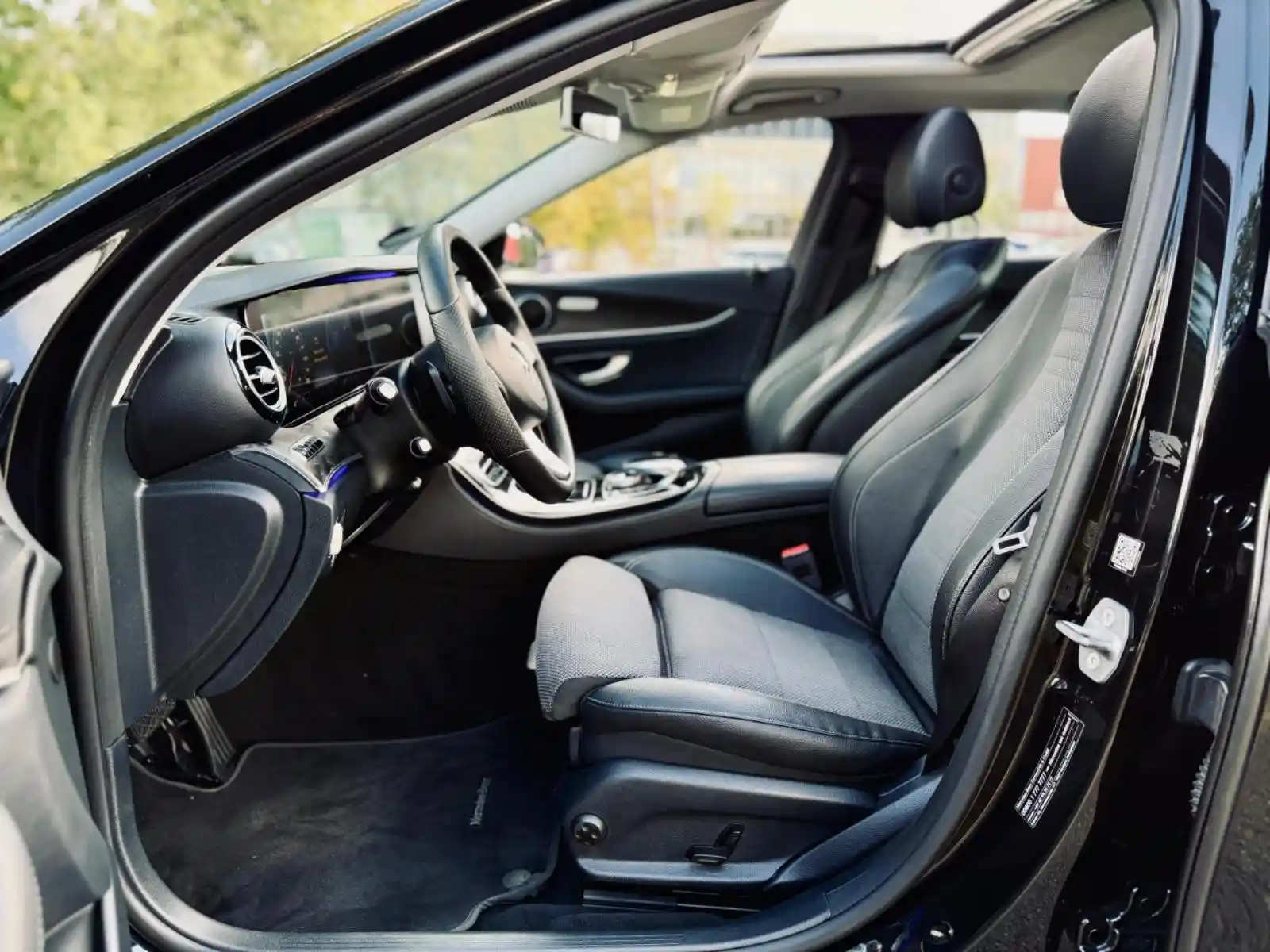 Mercedes-Benz E 350