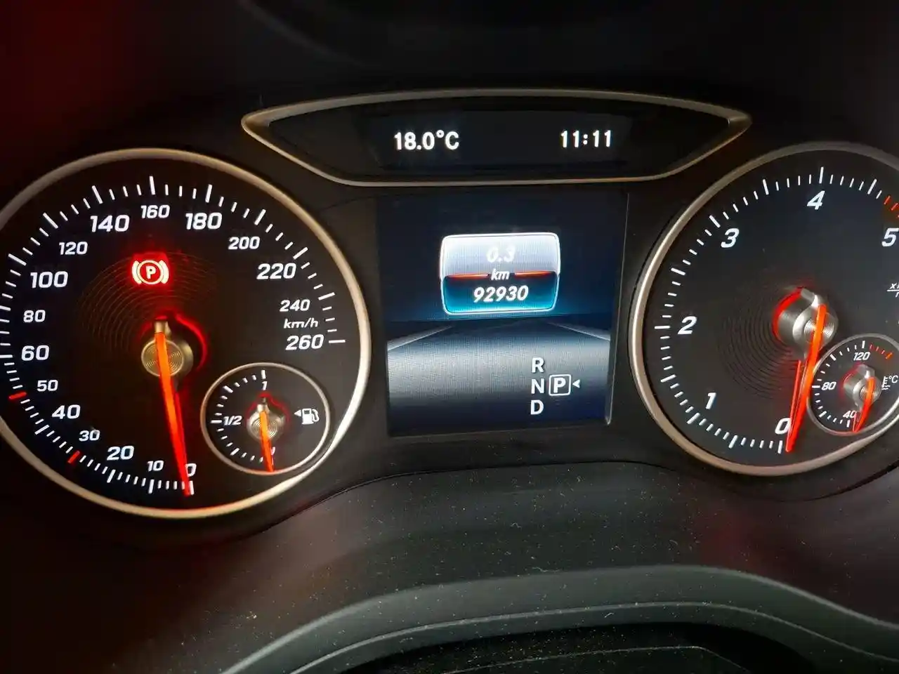 Mercedes-Benz B 200