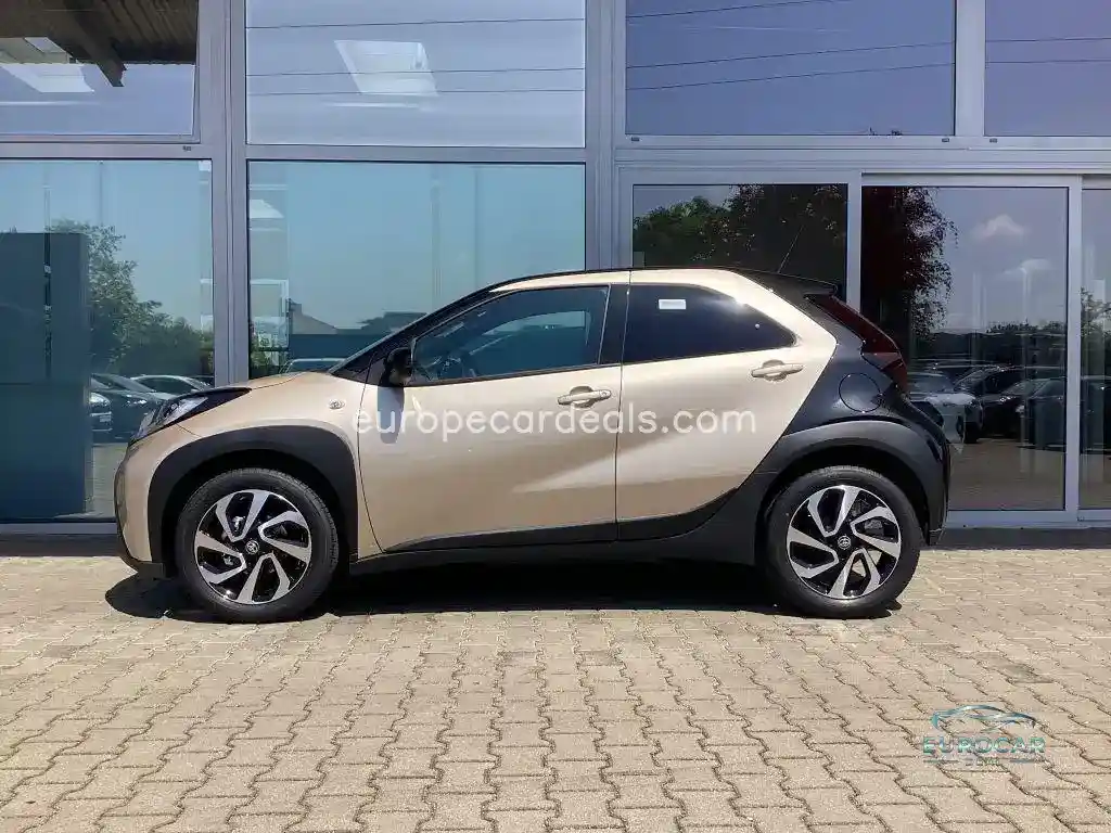 Toyota Aygo (X)