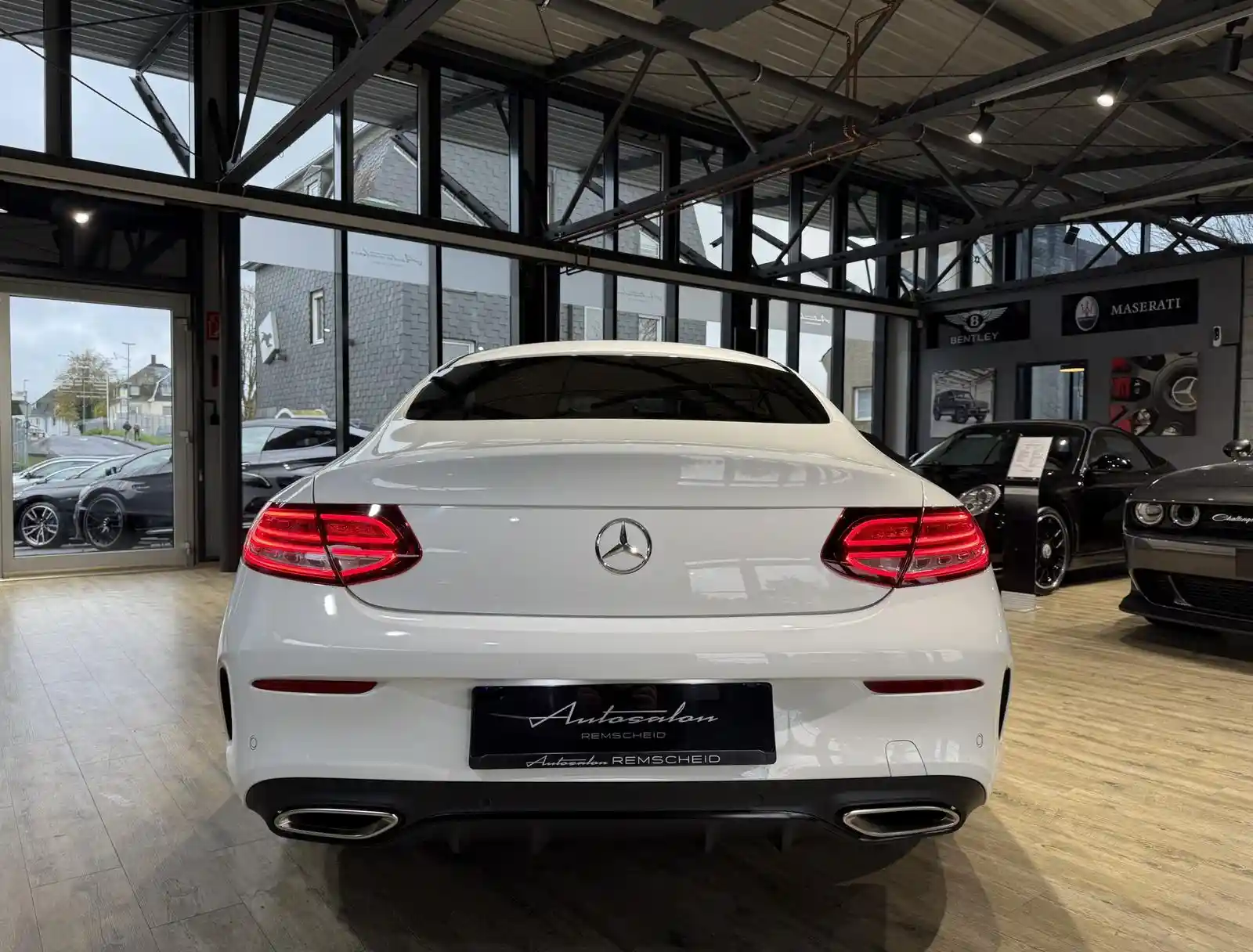 Mercedes-Benz C 300