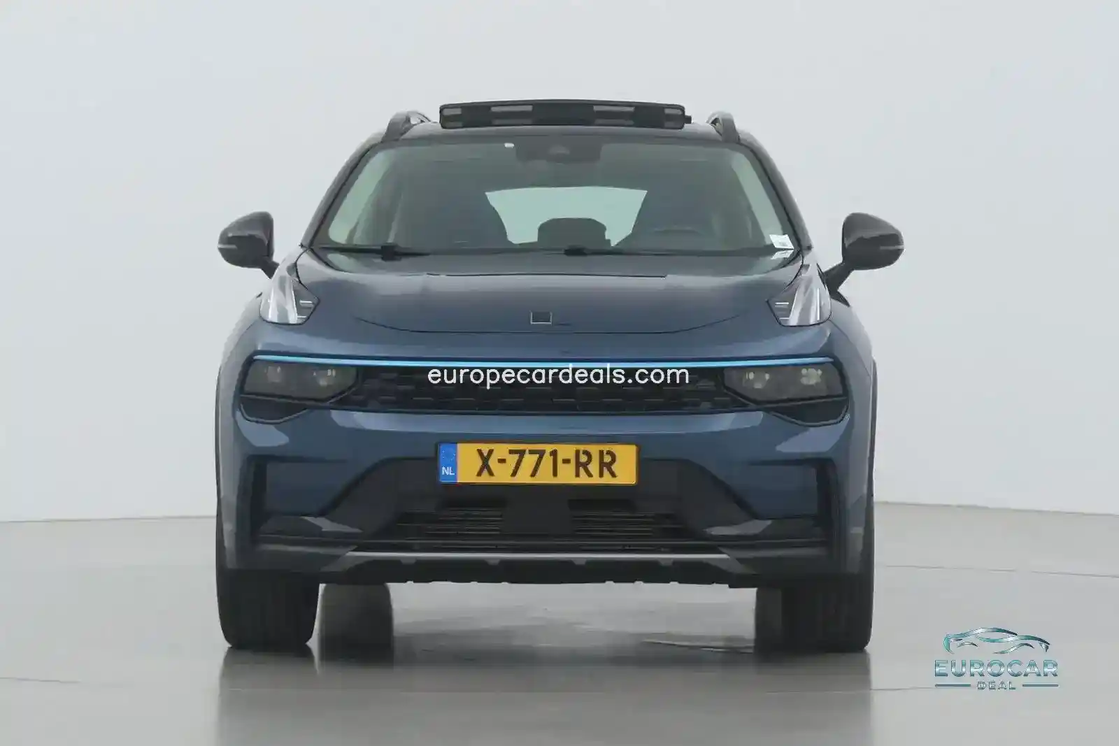 Lynk&Co 01